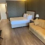 Mell 호텔 4*