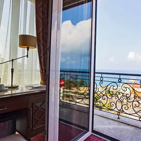 Mell Hotel Trebizonda