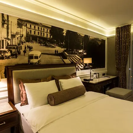 Mell Hotel 4*