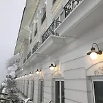 Mell Otel