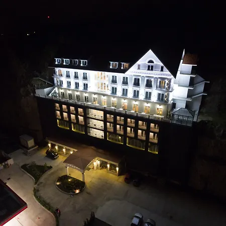 Hotel Mell 3*